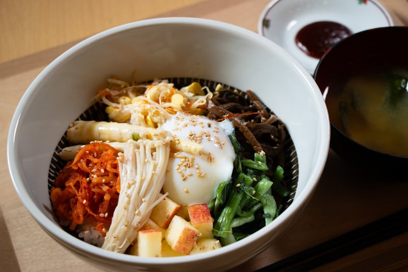 99_100_【焼額山】ビビンバ丼
