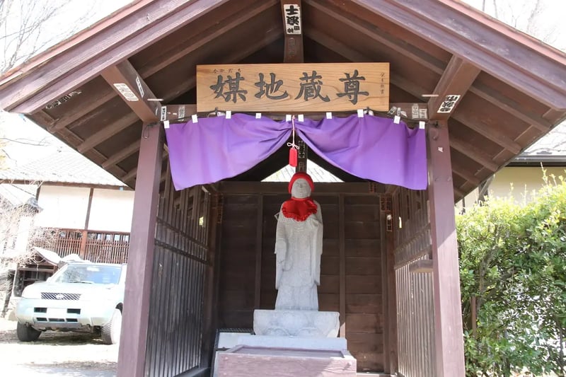 02-5