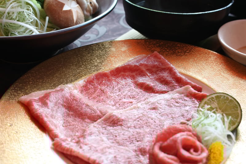 13_14_【白馬コルチナスキー場】信州プレミアム牛すき鍋