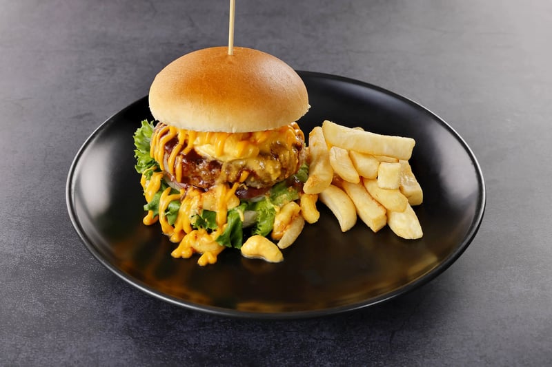 1_2_【タングラムスキーサーカス】マッケンチーズバーガー