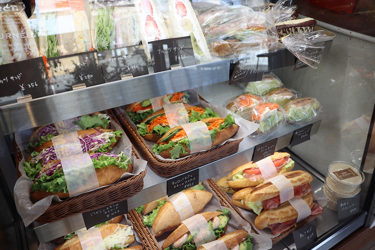 太養パン店