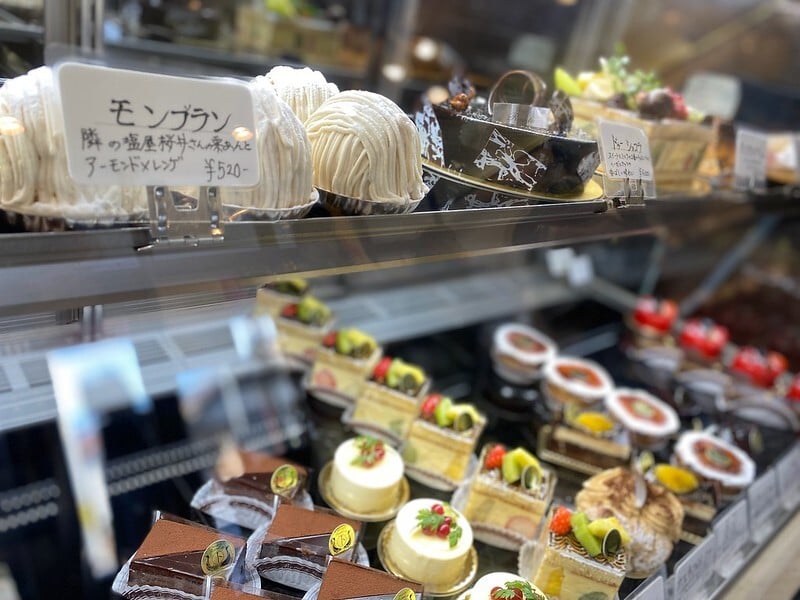 Obuse - Patisserie Rond-to Display