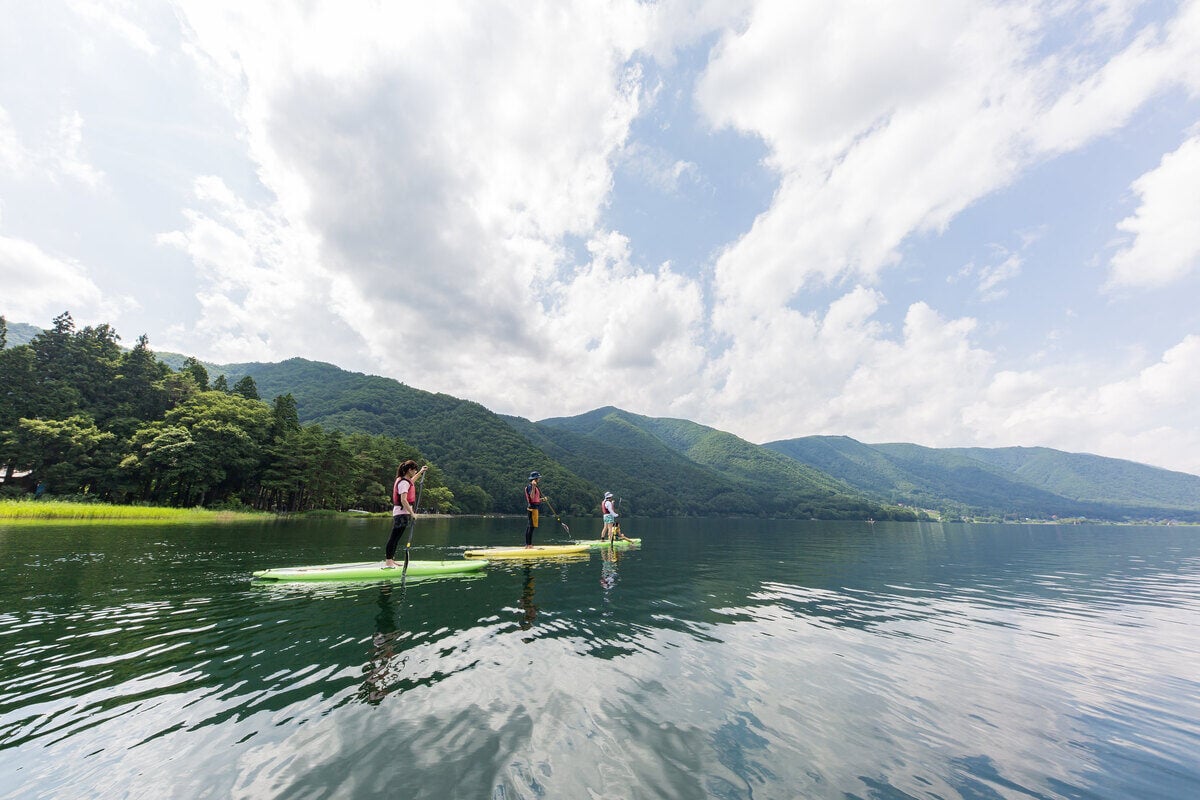 sup-on-lake-kizaki-2-small