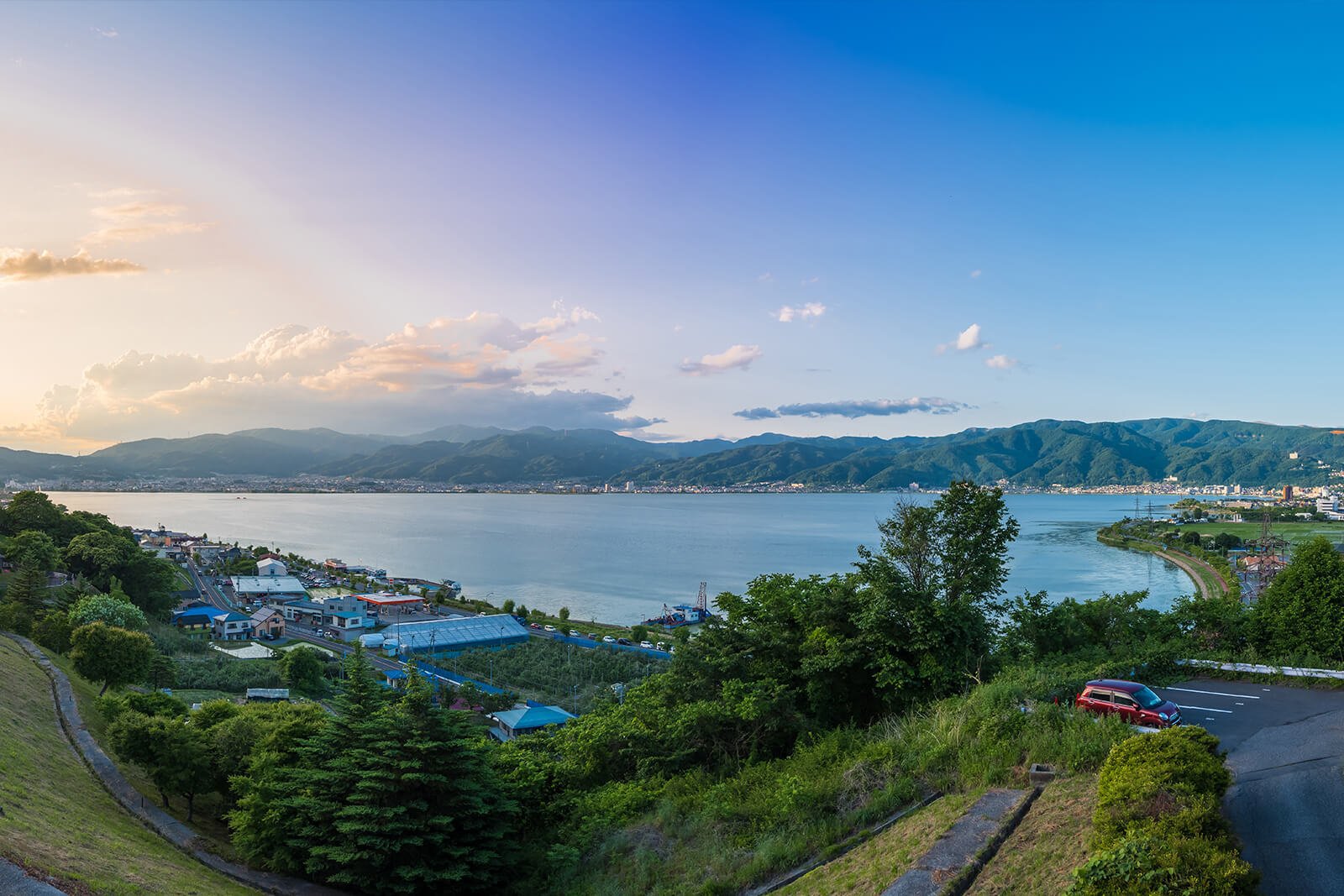 Things to Do around Lake Suwa