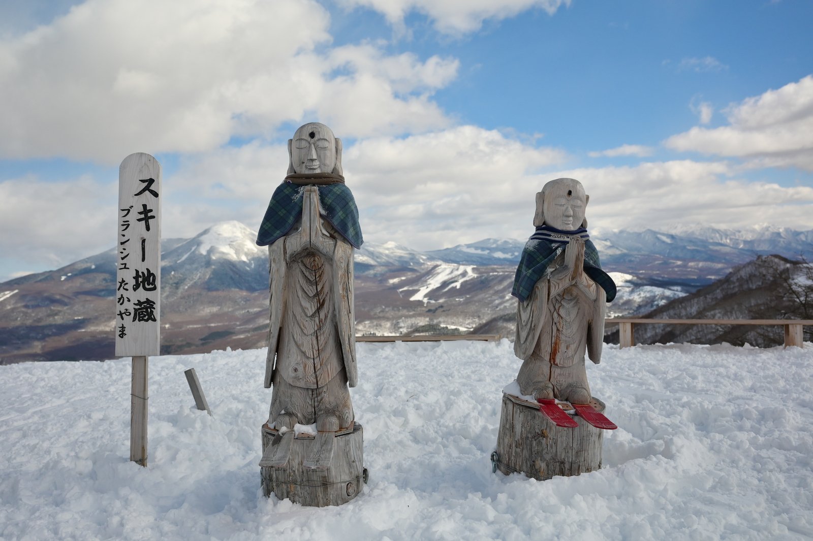 8 Peaks Ski Resort: Fair Weather Skiing – With Fresh Snow Guaranteed