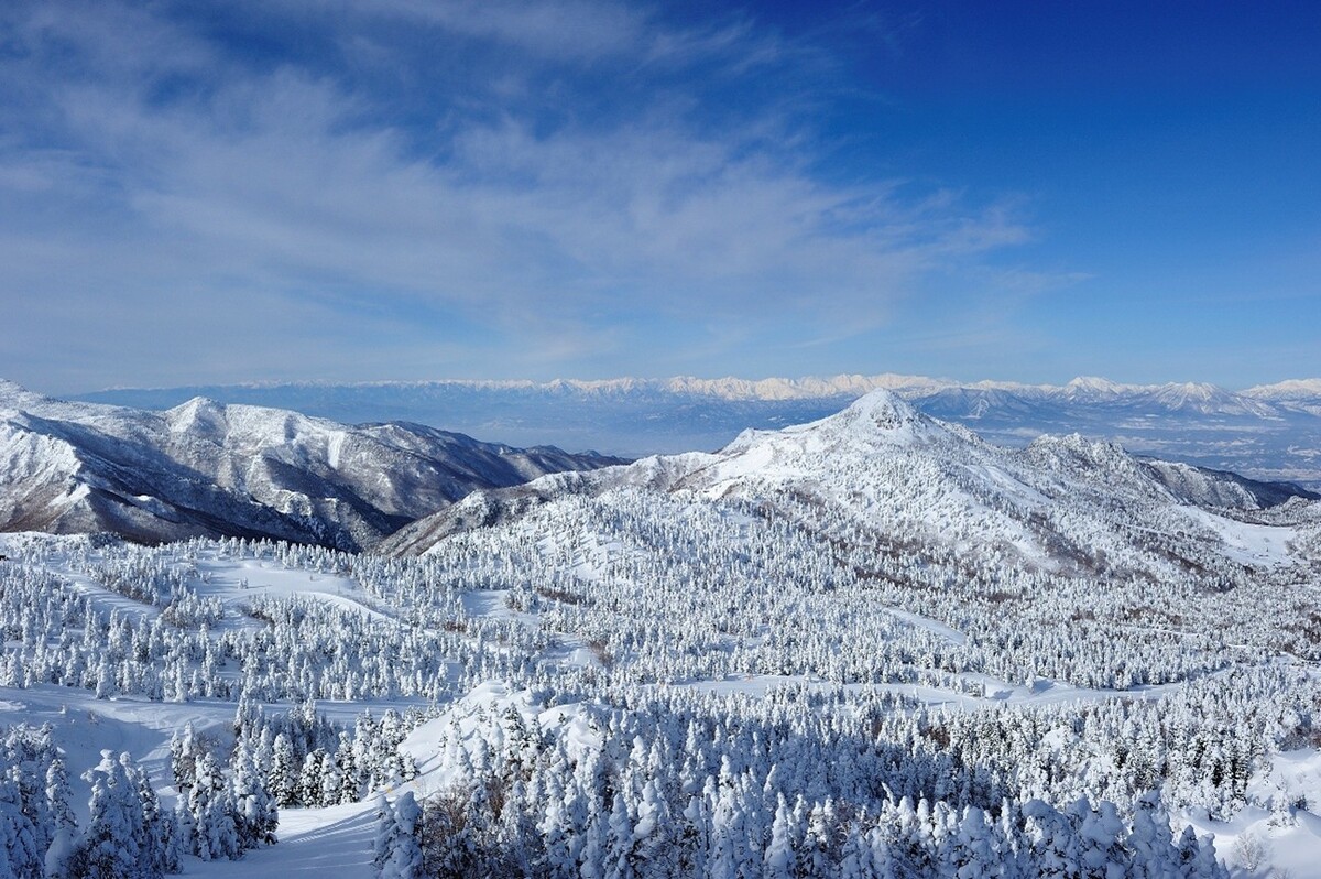 【PR】志賀高原マウンテンリゾート――18のスキーエリアをめぐる絶景の旅へ
